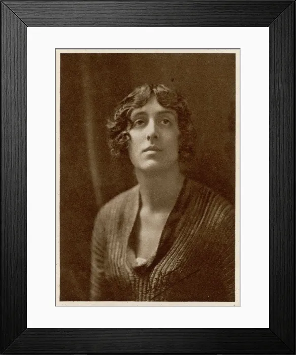 Framed Print : V Sackville-West / Iln 21 Framed Print : V Sackville-West / Iln 21