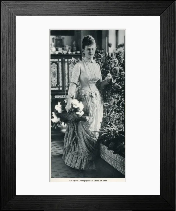Framed Print : Princess May of Teck (Queen Mary) Framed Print : Princess May of Teck (Queen Mary)