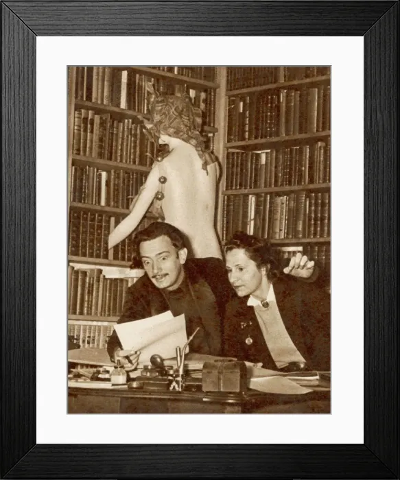 Framed Print : Mr and Mrs Salvador Dali Framed Print : Mr and Mrs Salvador Dali