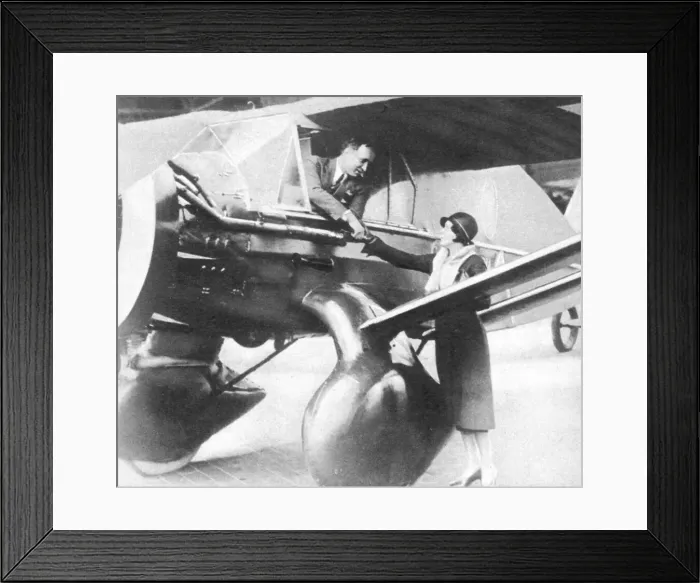 Framed Print : Pilot Stanley Hausner saying goodbye to his wife Framed Print : Pilot Stanley Hausner saying goodbye to his wife