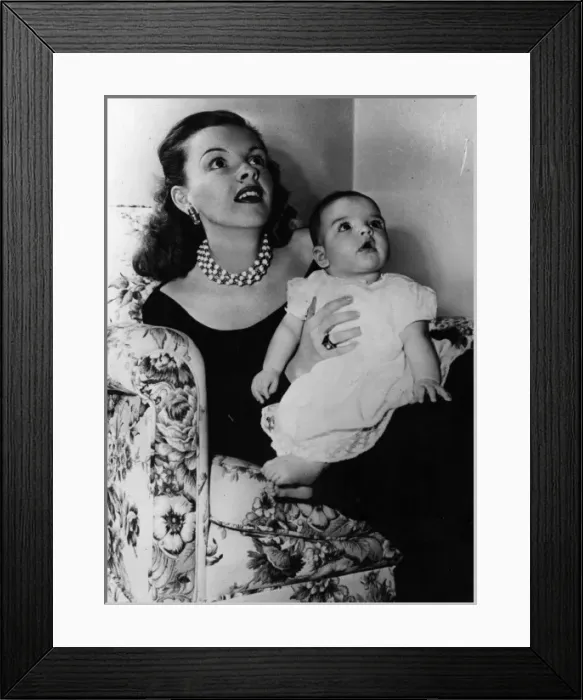 Framed Print : Judy Garland with Liza Minnelli Framed Print : Judy Garland with Liza Minnelli