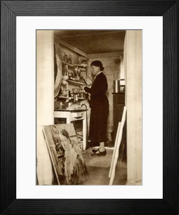 Framed Print : An artist at home Framed Print : An artist at home
