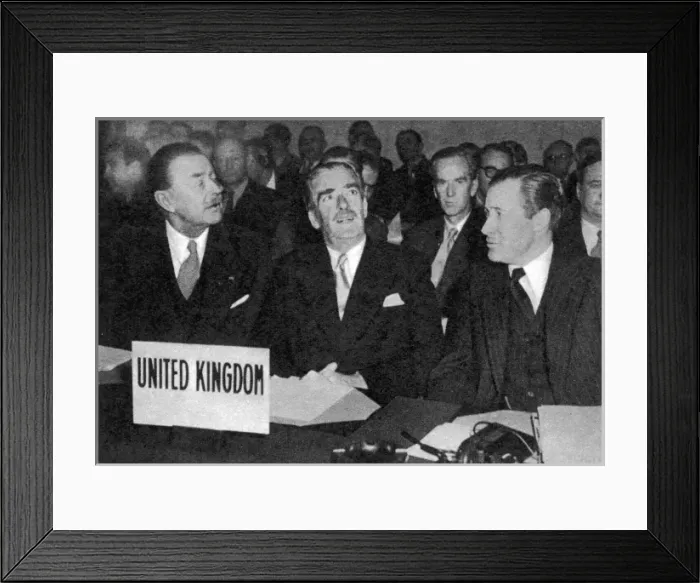 Framed Print : British delegation to NATO, 1953 Framed Print : British delegation to NATO, 1953