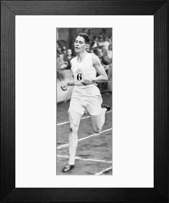 Framed Print : Lt. G. L Ramplings victory against Italy, August 1931 Framed Print : Lt. G. L Ramplings victory against Italy, August 1931