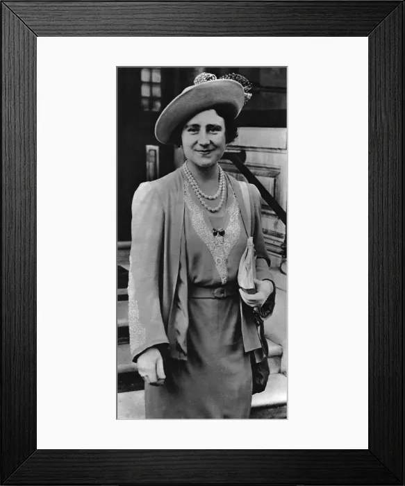 Framed Print : Queen Elizabeth in 1939 Framed Print : Queen Elizabeth in 1939