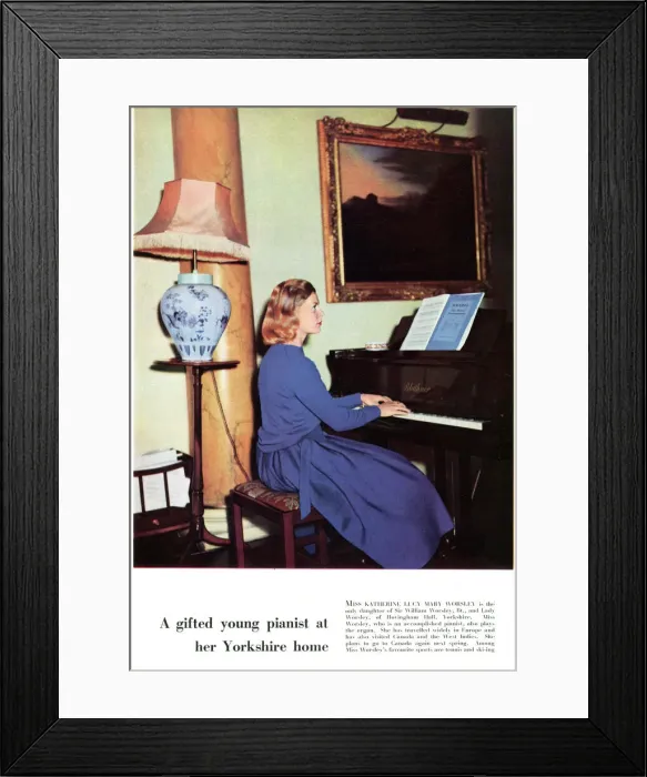 Framed Print : Duchess of Kent before her Marriage Framed Print : Duchess of Kent before her Marriage