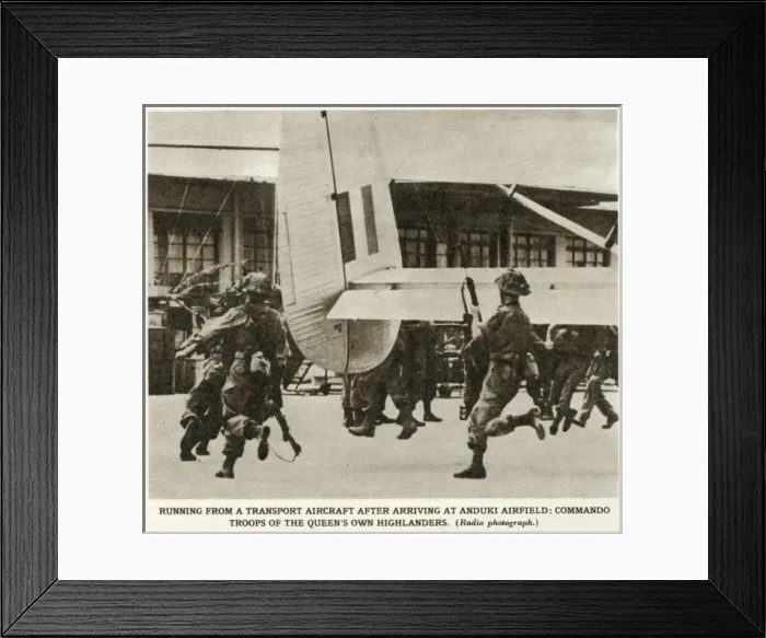 Framed Print : The British attack on rebels in the Sultanate of Brunei Framed Print : The British attack on rebels in the Sultanate of Brunei
