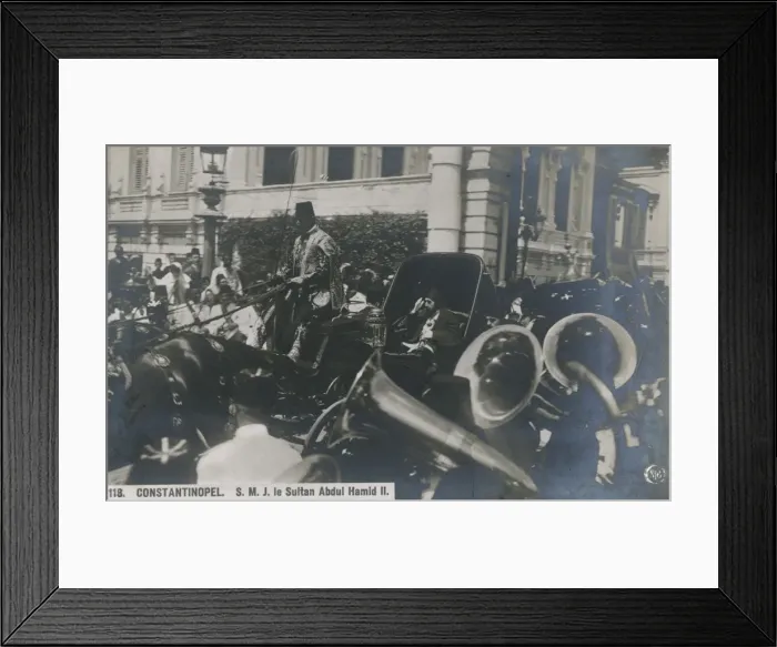 Framed Print : Loretta Young Framed Print : Loretta Young