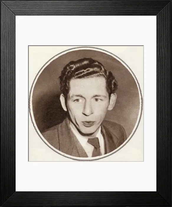 Framed Print : Derek Kinne Framed Print : Derek Kinne
