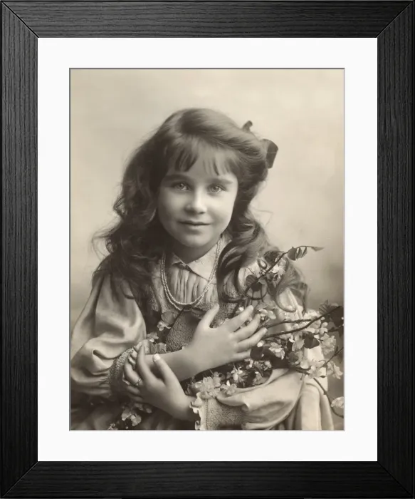 Framed Print : Lady Elizabeth Bowes-Lyon Framed Print : Lady Elizabeth Bowes-Lyon