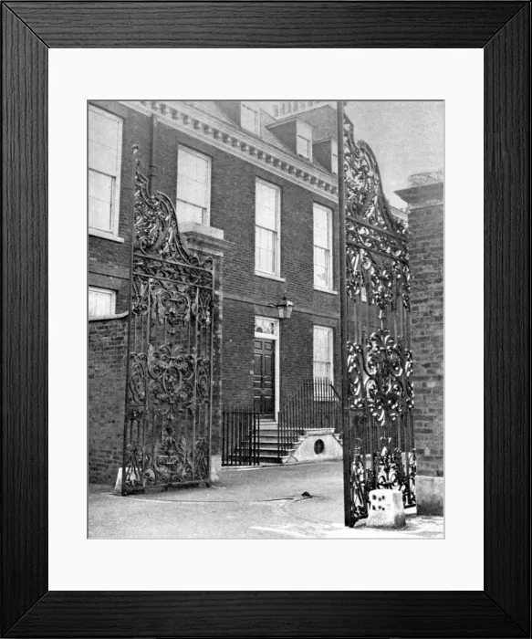 Framed Print : Grace and favour home of Princess Margaret and Earl Snowdon Framed Print : Grace and favour home of Princess Margaret and Earl Snowdon