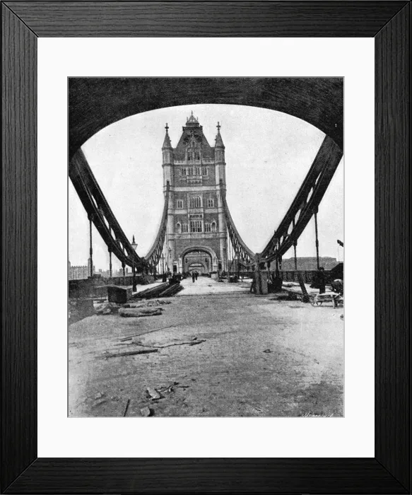 Framed Print : Tower Bridge