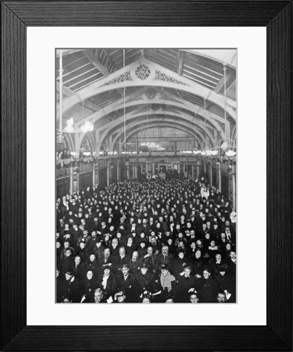 Framed Print : Church Army Banquet at the Marylebone Baths