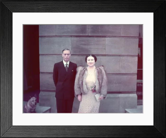 Framed Print : King George VI and Queen Elizabeth - Silver Wedding Framed Print : King George VI and Queen Elizabeth - Silver Wedding