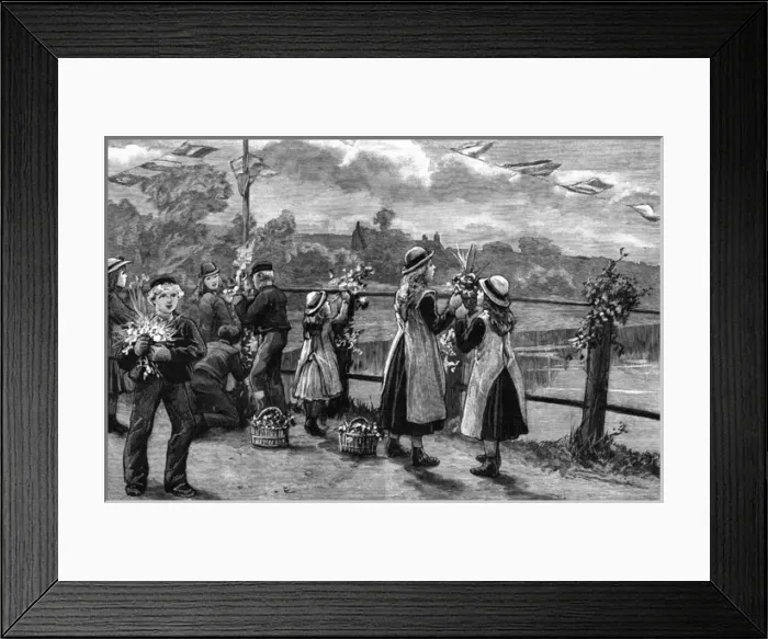 Framed Print : Wedding of Princess Beatrice and Prince Henry of Battenberg Framed Print : Wedding of Princess Beatrice and Prince Henry of Battenberg