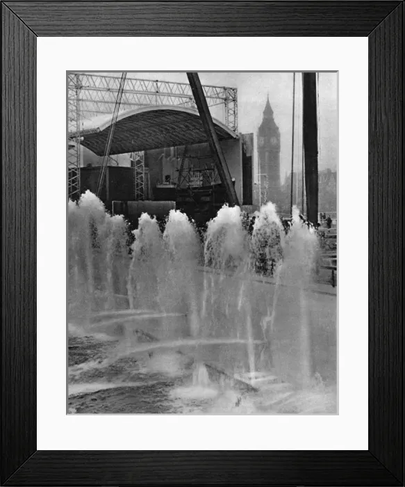 Framed Print : Fountains spouting at the Festival of Britain, London Framed Print : Fountains spouting at the Festival of Britain, London