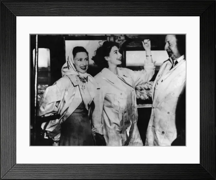Framed Print : South Africa royal tour - Princesses Drive Engine - 1947