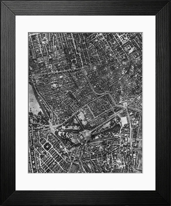 Framed Print : Processional route for Queen Elizabeth II Coronation Framed Print : Processional route for Queen Elizabeth II Coronation