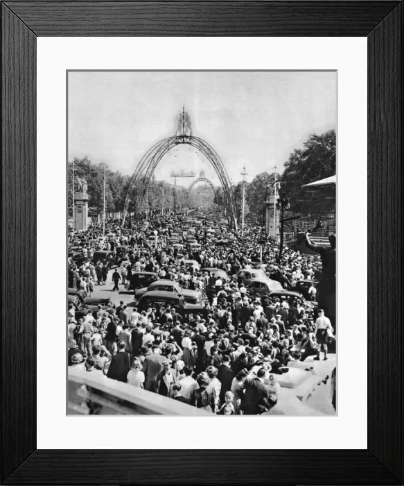 Framed Print : Crowds viewing decorated Mall prior to Coronation, 1953 Framed Print : Crowds viewing decorated Mall prior to Coronation, 1953