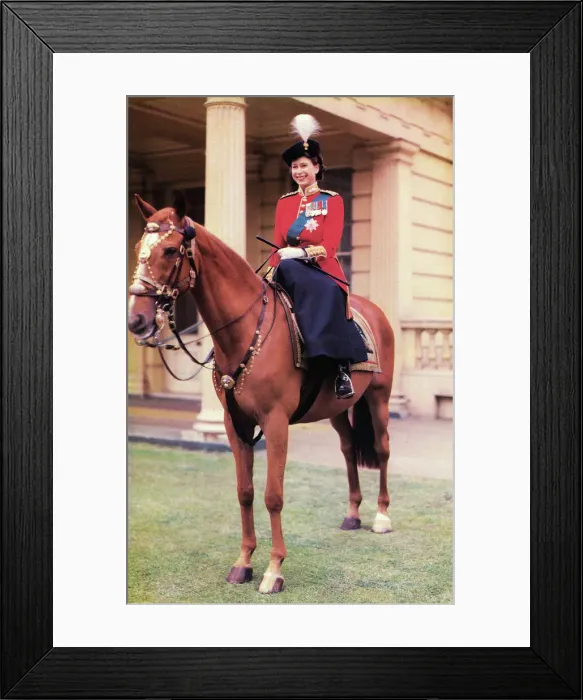 Framed Print : Queen Elizabeth II in uniform of Grenadier Guards Framed Print : Queen Elizabeth II in uniform of Grenadier Guards
