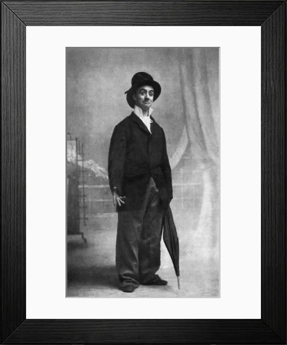 Framed Print : Dan Leno, born George Wild Galvin (1860 - 1904)