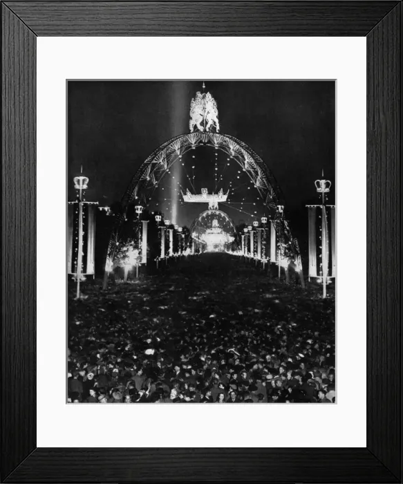 Framed Print : Coronation 1953, the Mall illuminated Framed Print : Coronation 1953, the Mall illuminated