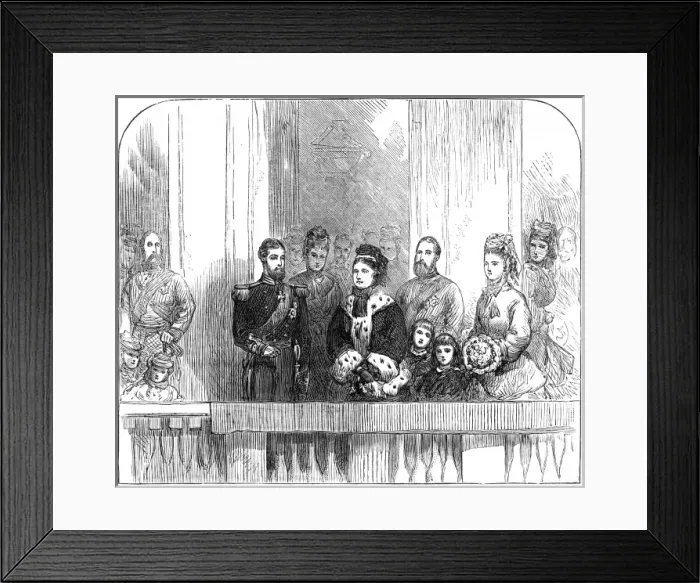 Framed Print : Queen Victoria and family Framed Print : Queen Victoria and family