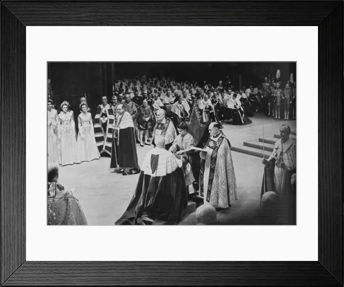 Framed Print : The Presenting of the Spurs, Coronation 1953 Framed Print : The Presenting of the Spurs, Coronation 1953