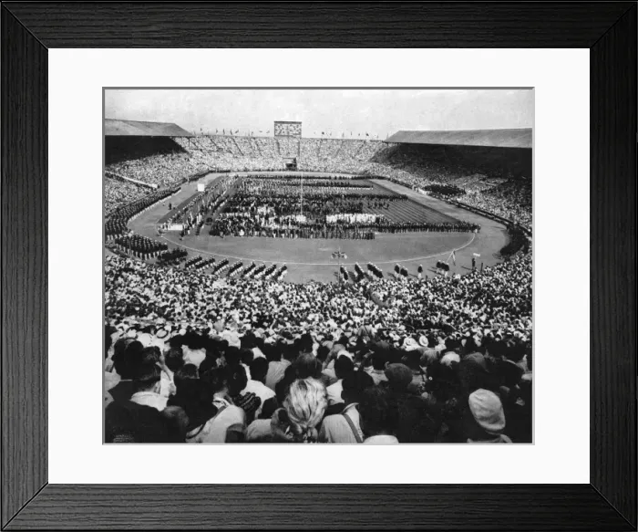 Framed Print : American Olympic athletes march round Wembley Stadium, 1948 Framed Print : American Olympic athletes march round Wembley Stadium, 1948