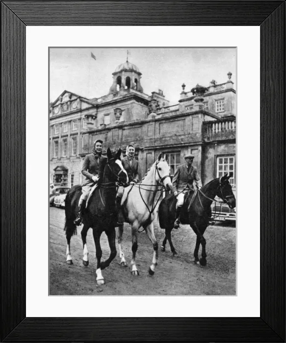 Framed Print : Queen Elizabeth II at the Badminton horse trials, 1959