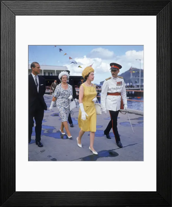 Framed Print : Queen Elizabeth II - West Indies royal tour 1966 Framed Print : Queen Elizabeth II - West Indies royal tour 1966