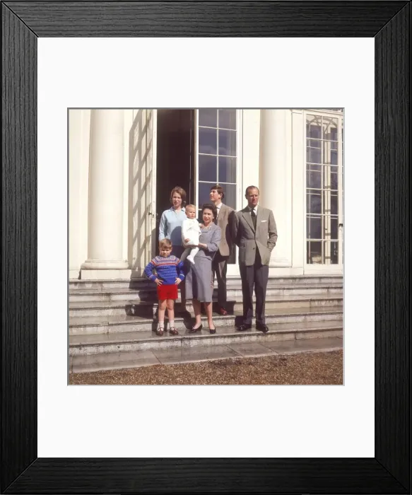 Framed Print : Queen Elizabeth II - Royal family at Frogmore