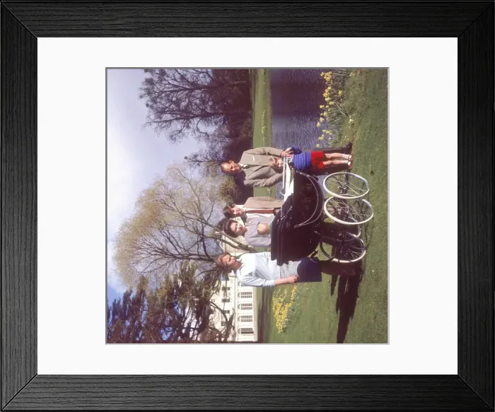 Framed Print : Queen Elizabeth II - Royal family at Frogmore Framed Print : Queen Elizabeth II - Royal family at Frogmore