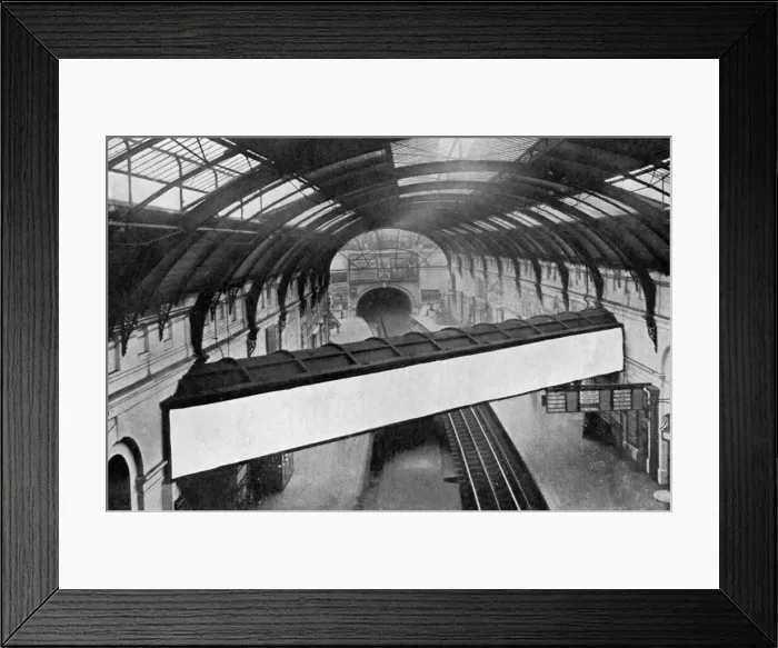 Framed Print : The River Westbourne running through Sloane Square tube stat Framed Print : The River Westbourne running through Sloane Square tube stat