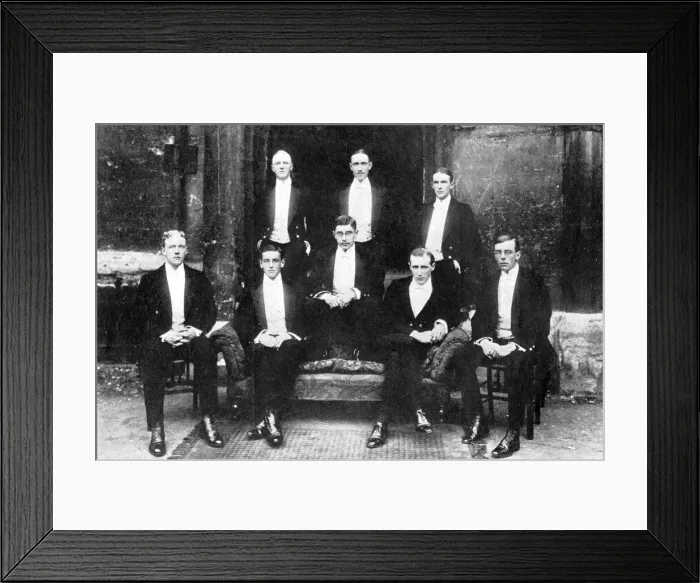 Framed Print : Phoenix Club, Oxford University - Denys Finch-Hatton Framed Print : Phoenix Club, Oxford University - Denys Finch-Hatton