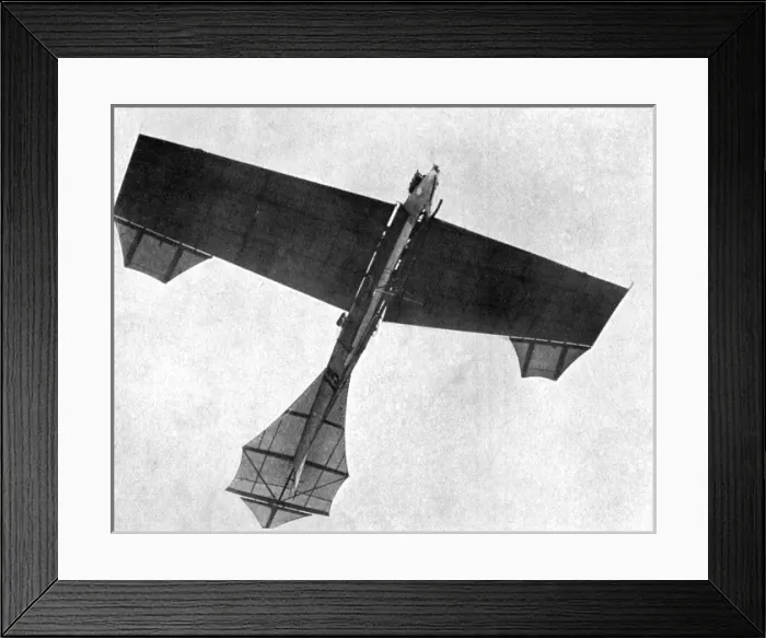 Framed Print : Hubert Latham at Rheims, 1909 - the Bird Man in Full Flight Framed Print : Hubert Latham at Rheims, 1909 - the Bird Man in Full Flight