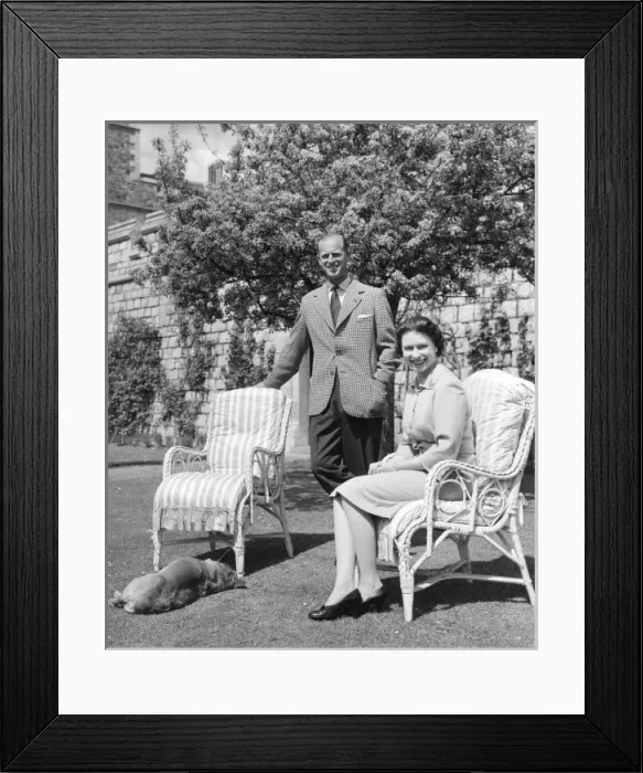 Framed Print : Queen Elizabeth II and Duke of Edinburgh, 1959 Framed Print : Queen Elizabeth II and Duke of Edinburgh, 1959
