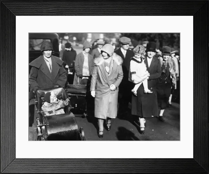 Framed Print : Royal party with nurse Clara Cooper Knight Framed Print : Royal party with nurse Clara Cooper Knight