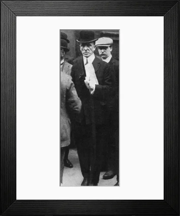 Framed Print : Captain Stanley Lord (1877 - 1962)