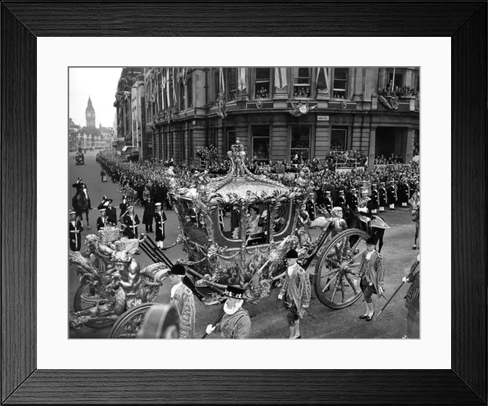 Framed Print : Coronation 1953, Queen Elizabeth II in golden State coach Framed Print : Coronation 1953, Queen Elizabeth II in golden State coach