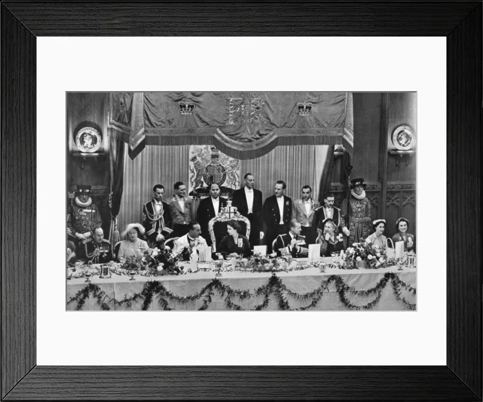 Framed Print : Coronation 1953, traditional guildhall luncheon Framed Print : Coronation 1953, traditional guildhall luncheon