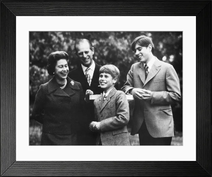 Framed Print : Queen Elizabeth II with Prince Philip, Andrew and Edward Framed Print : Queen Elizabeth II with Prince Philip, Andrew and Edward