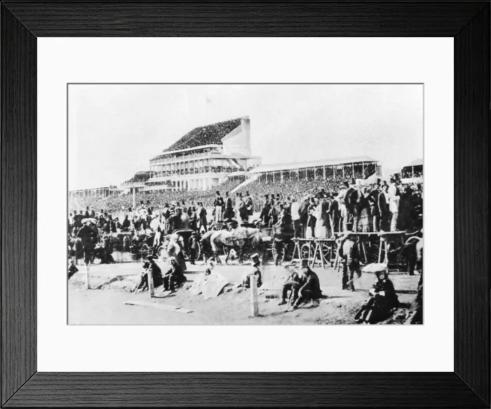 Framed Print : The Epsom Derby