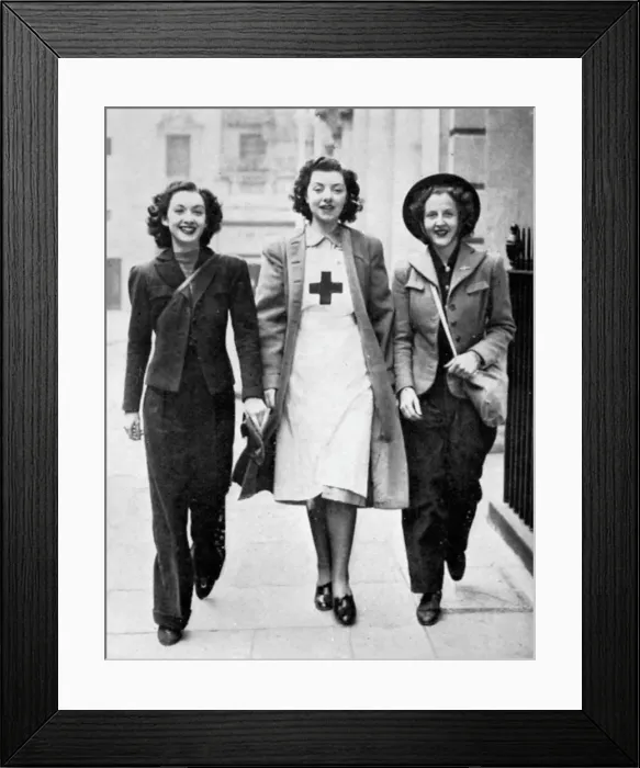 Framed Print : Actresses on National Service, 1939 Framed Print : Actresses on National Service, 1939