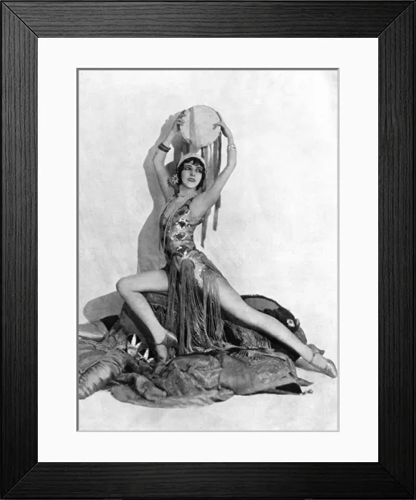 Framed Print : Florenz Tamara Framed Print : Florenz Tamara
