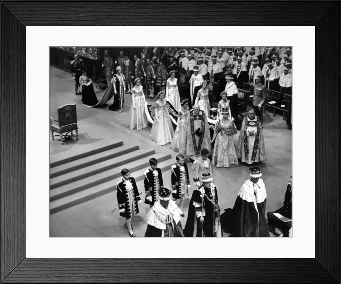 Framed Print : Coronation of Queen Elizabeth II, 1953 Framed Print : Coronation of Queen Elizabeth II, 1953