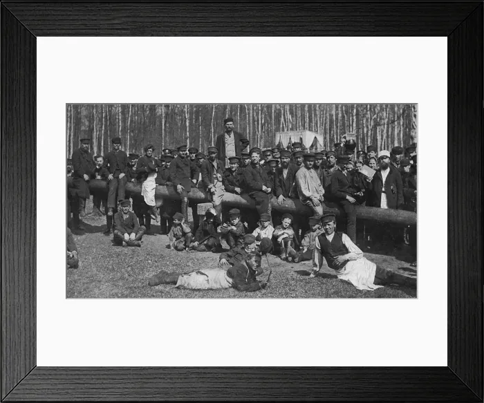 Framed Print : Russian mobilisation