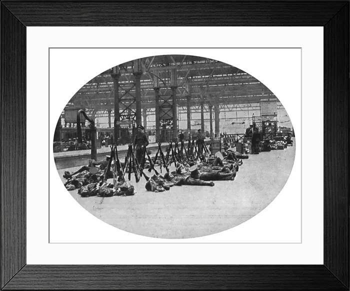 Framed Print : Soldiers at Waterloo Station Framed Print : Soldiers at Waterloo Station