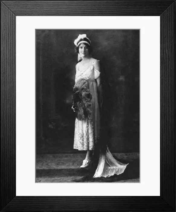 Framed Print : Dr Marie Stopes presented at Court Framed Print : Dr Marie Stopes presented at Court