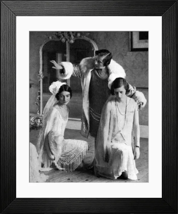 Framed Print : Debutantes learning to curtsey, 1929 Framed Print : Debutantes learning to curtsey, 1929